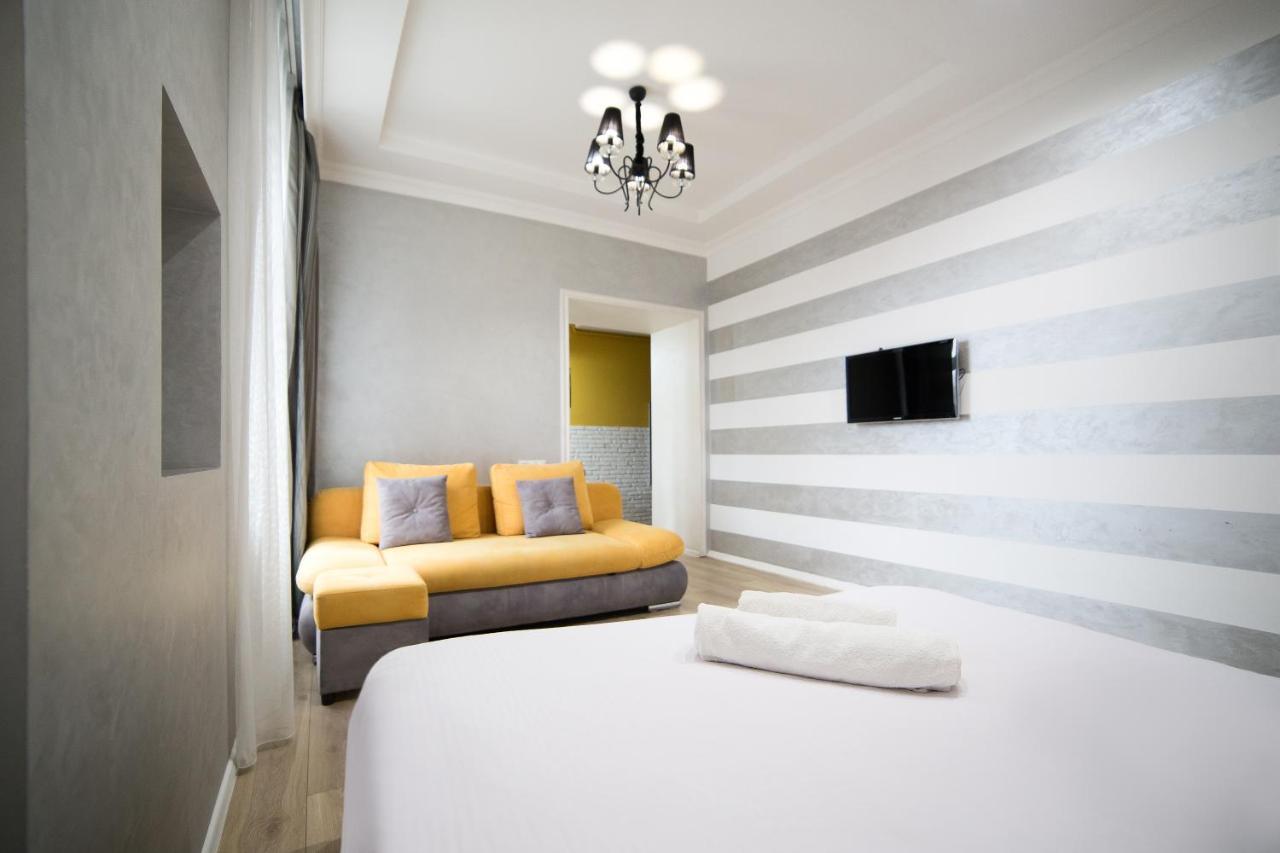 Appartement Lviv4U Extérieur photo